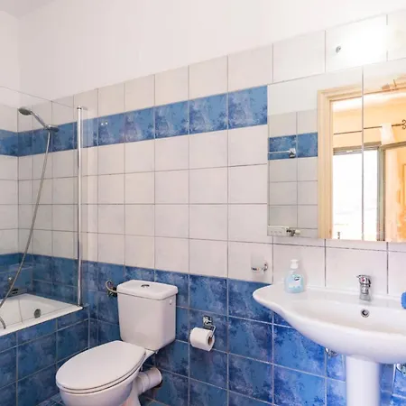 Thalassia By Vilă Kassiopi