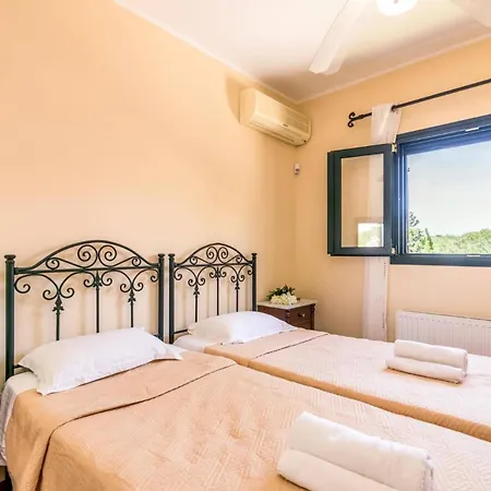 Villa Thalassia By *