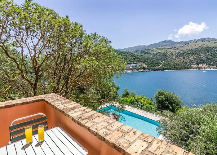 Thalassia By Willa *