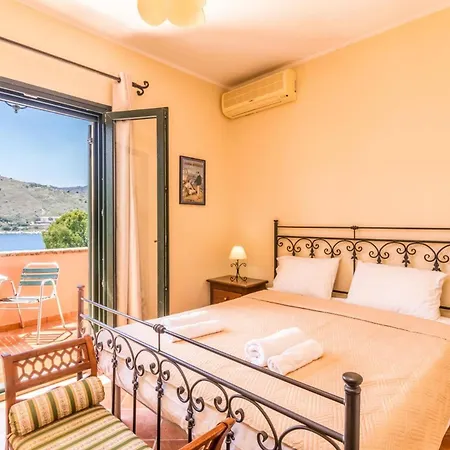 Thalassia By Villa Kassiopi